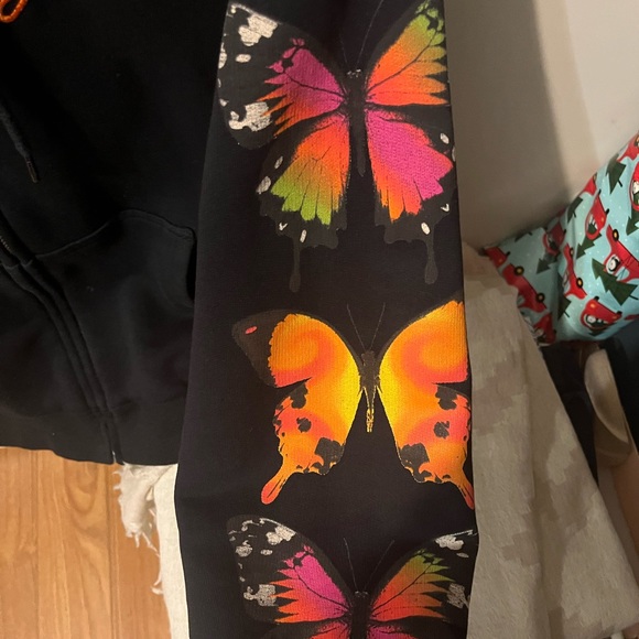 IAMGIA Butterfly Jacket - Picture 5 of 6